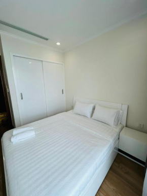 3Br Apartment Times City Netflix Balcony